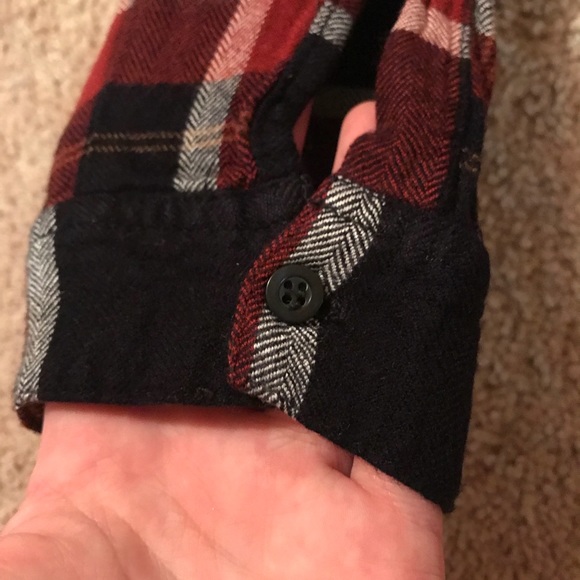 H&M Flannel - Picture 4 of 4